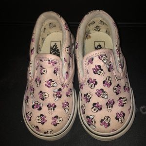 Minnie Mouse toddler vans